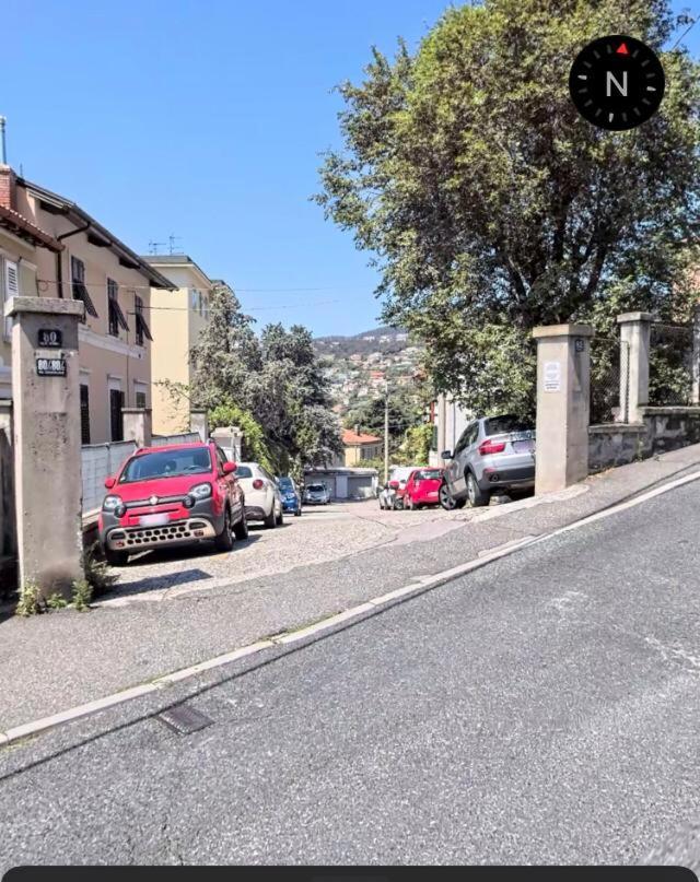 SeaTriëst Buitenkant foto